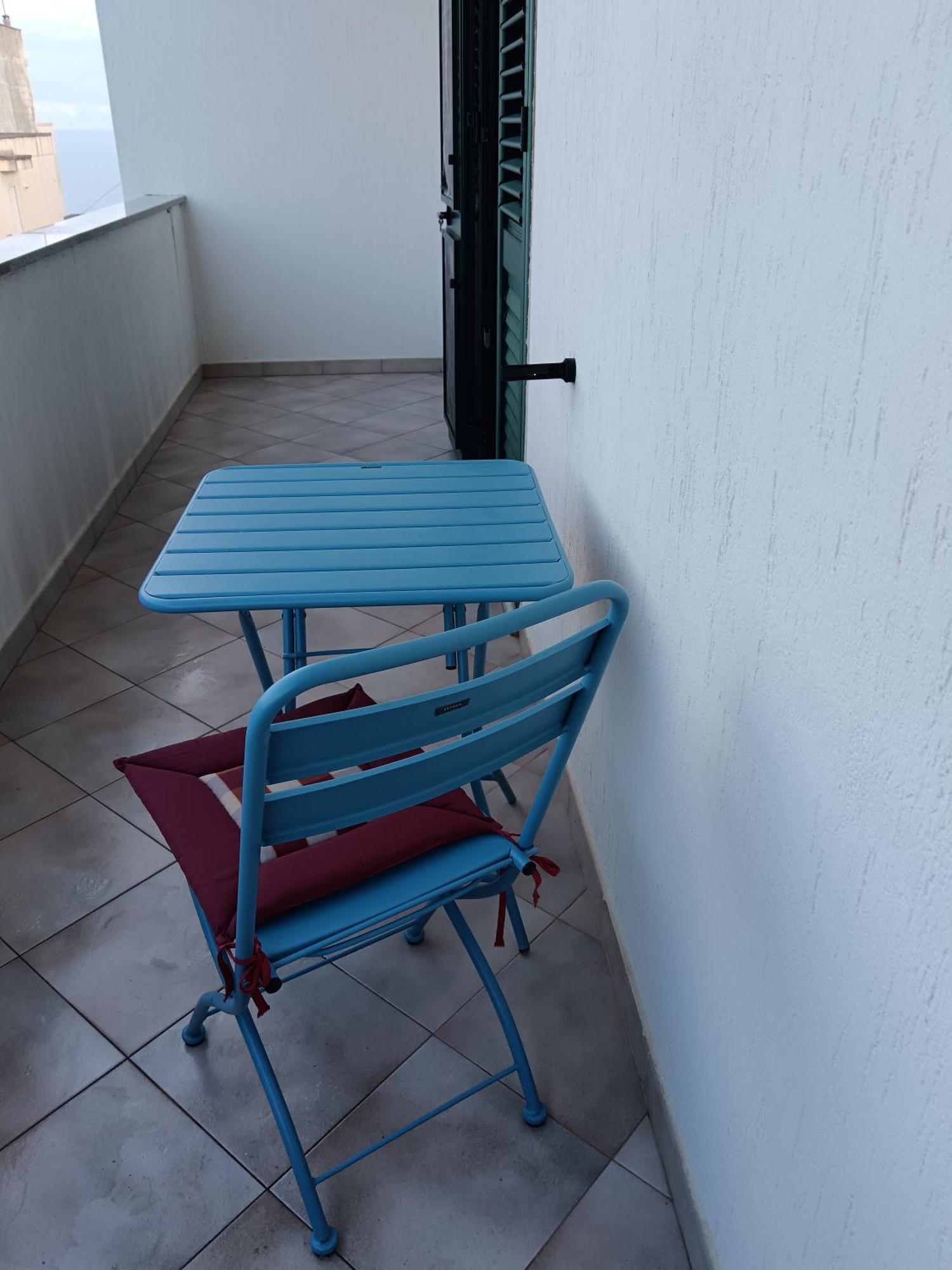 Casa Vacanze Lepanto Castro  Exterior foto
